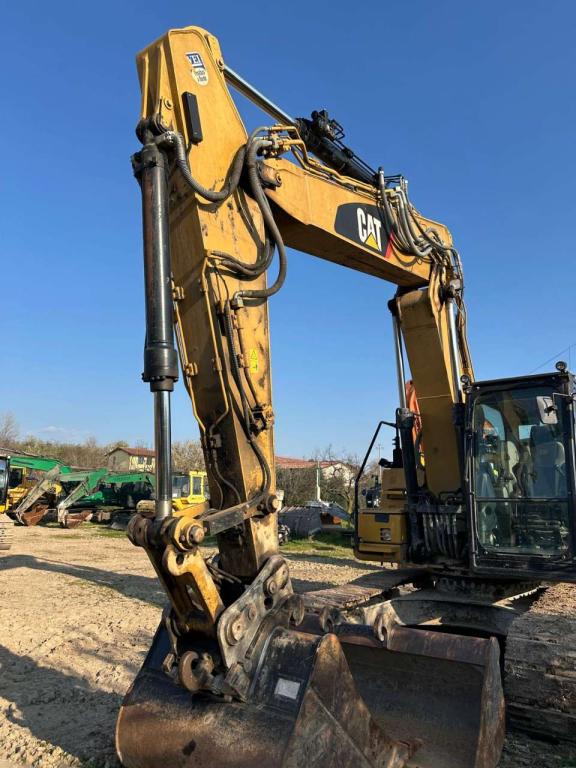 Caterpillar 323FLN Foto 17
