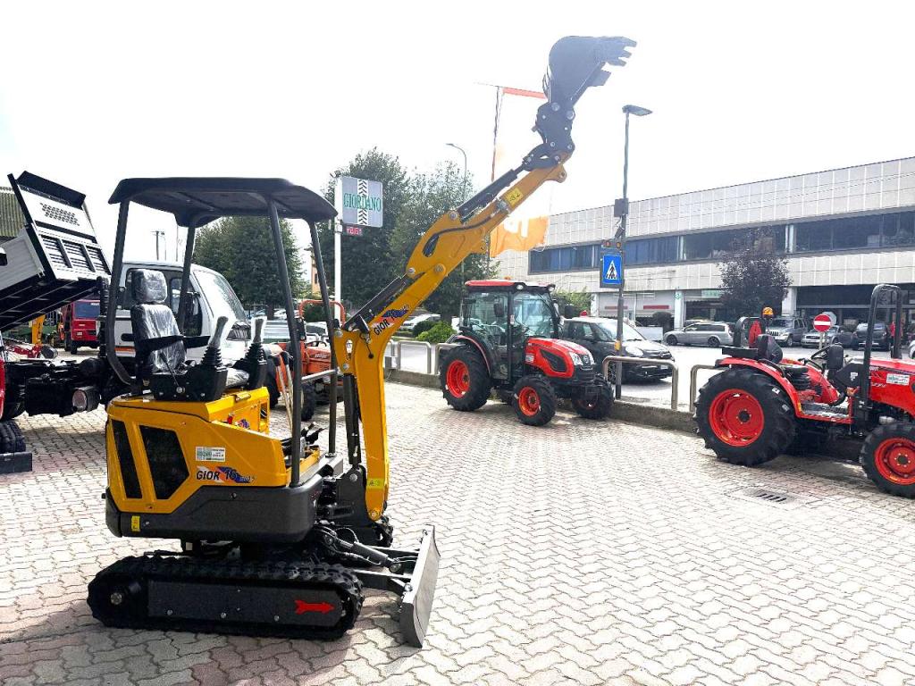 Gior 16 Evo.5 - MOTORE KUBOTA - CARRO ALLARGABILE Foto 5
