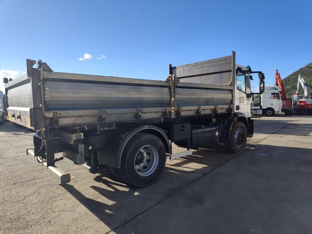 Iveco EUROCARGO 180E32 Foto 7