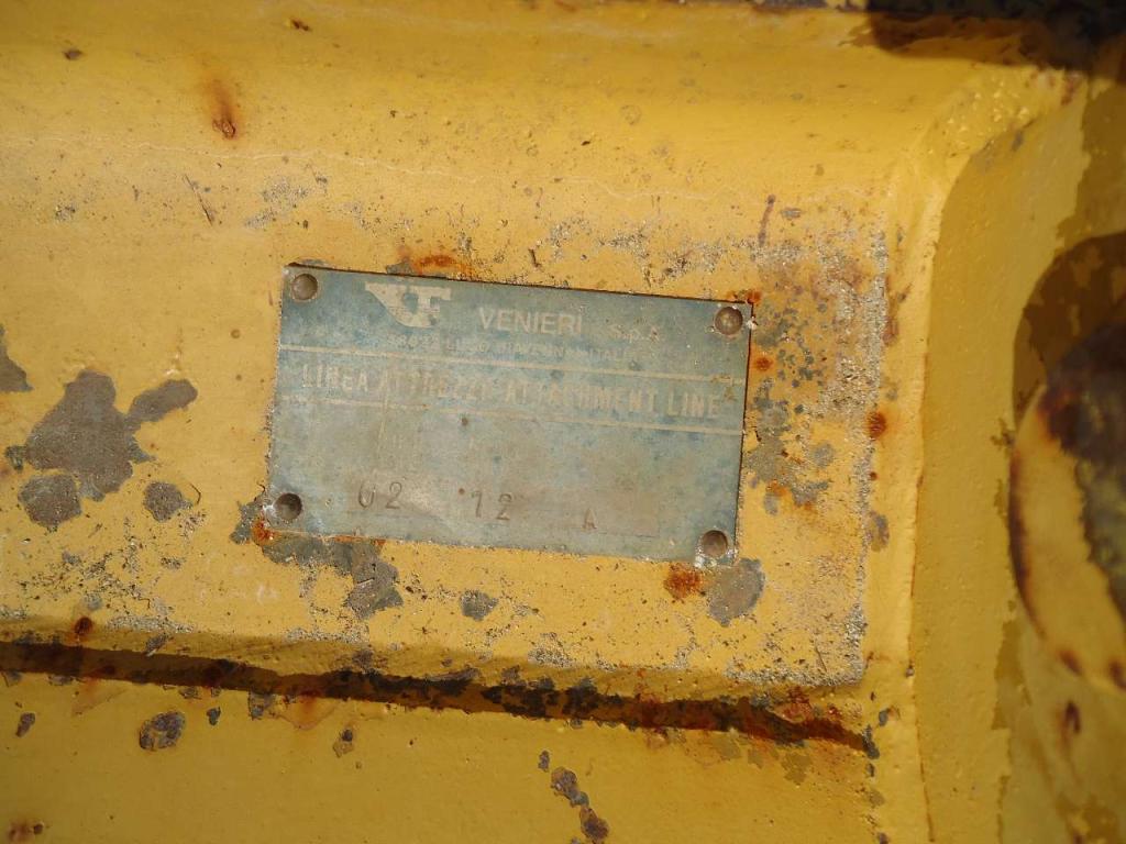 Placa de acoplamiento rápido para Venieri 12.23 per benna Foto 4