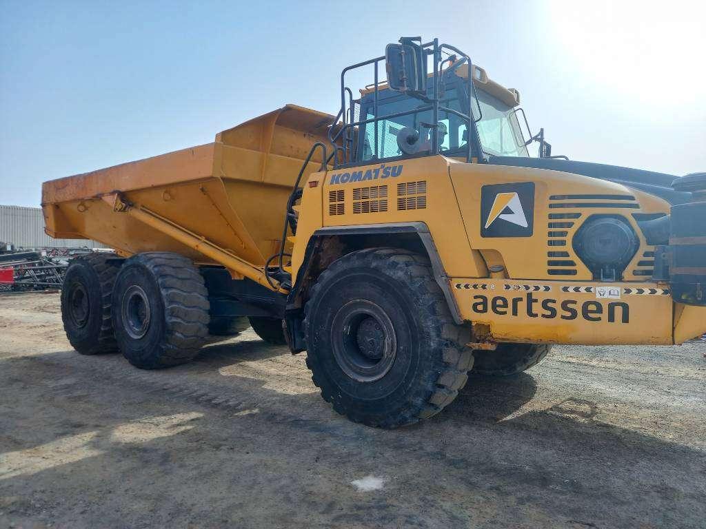 Komatsu HM400-3R (4pcs available for sale in Abu Dhabi) Foto 4