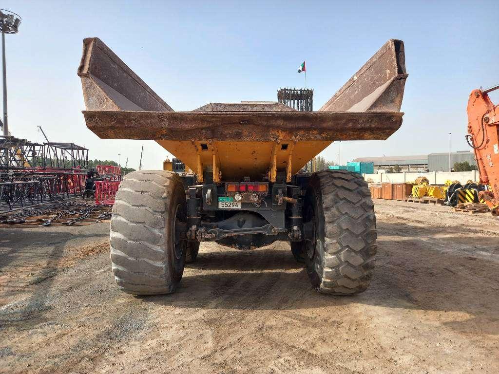 Komatsu HM400-3R (4pcs available for sale in Abu Dhabi) Foto 8
