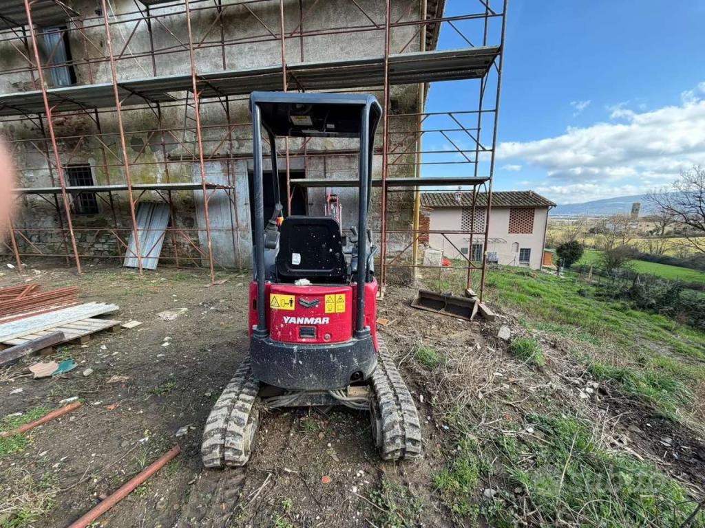 Yanmar Vio  17 Foto 2