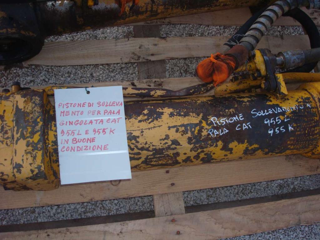 Cilndro de levantamiento para Caterpillar 955L/955K Foto 2