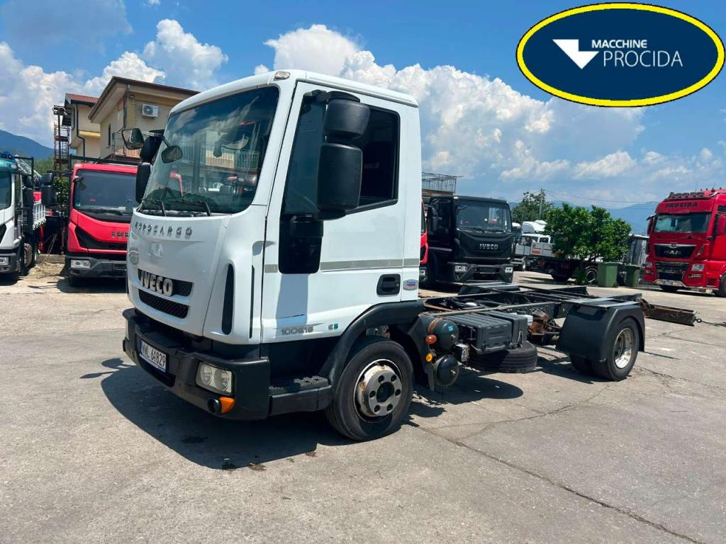 Iveco EUROCARGO 100E18 Foto 1