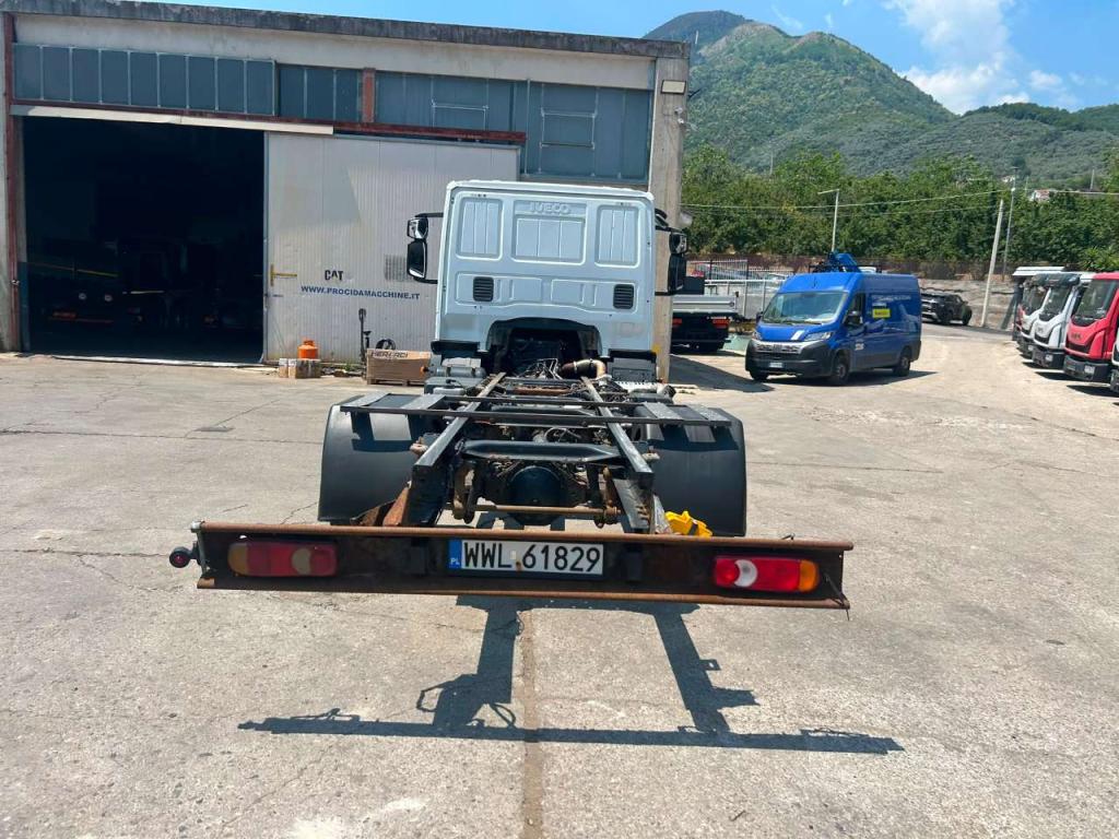 Iveco EUROCARGO 100E18 Foto 16