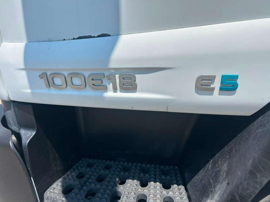 Iveco EUROCARGO 100E18 Foto 22