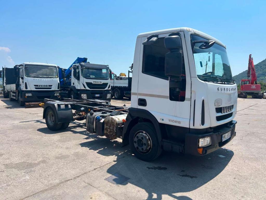 Iveco EUROCARGO 100E18 Foto 8