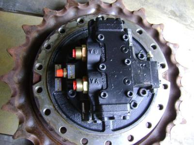 Motor de tracción para Fiat Kobelco - New Holland E 385 vendida por PRV Ricambi Srl