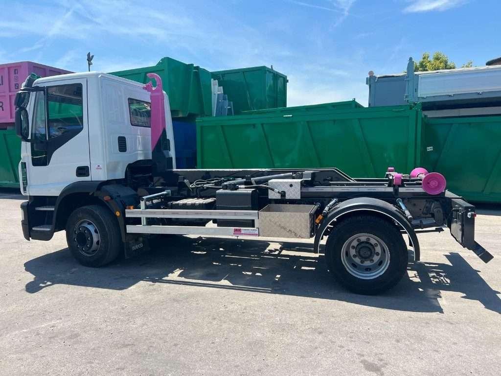 Iveco EUROCARGO 150E18K SCARRABILE Foto 5