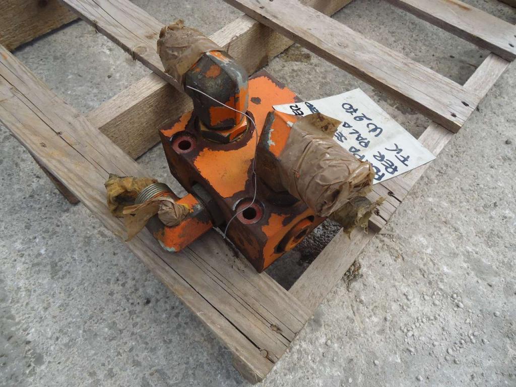 Válvula hidráulica para Fiat Kobelco W270 Foto 1