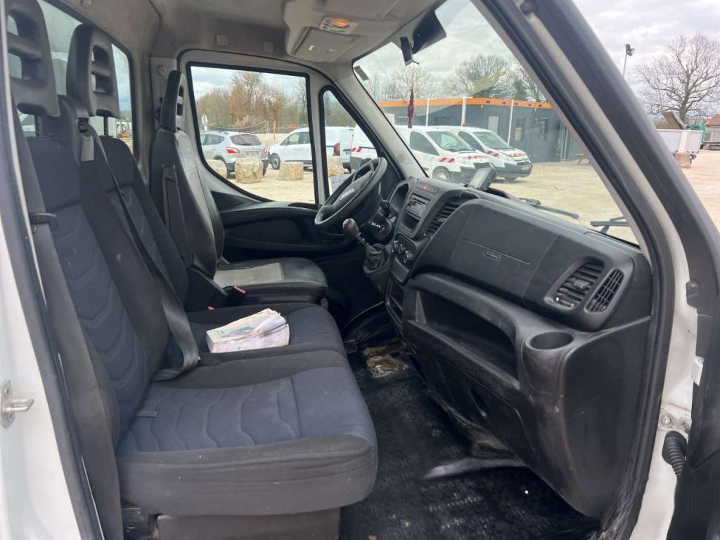 Iveco DAILY 35-120 Foto 5