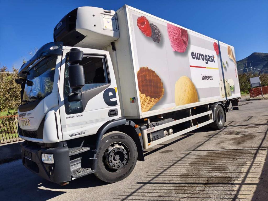 Iveco EUROCARGO 180-320 Foto 18