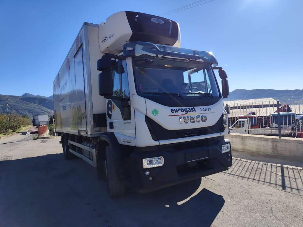 Iveco EUROCARGO 180-320 Foto 25