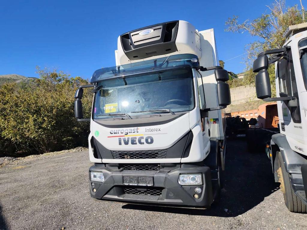 Iveco EUROCARGO 180-320 Foto 3