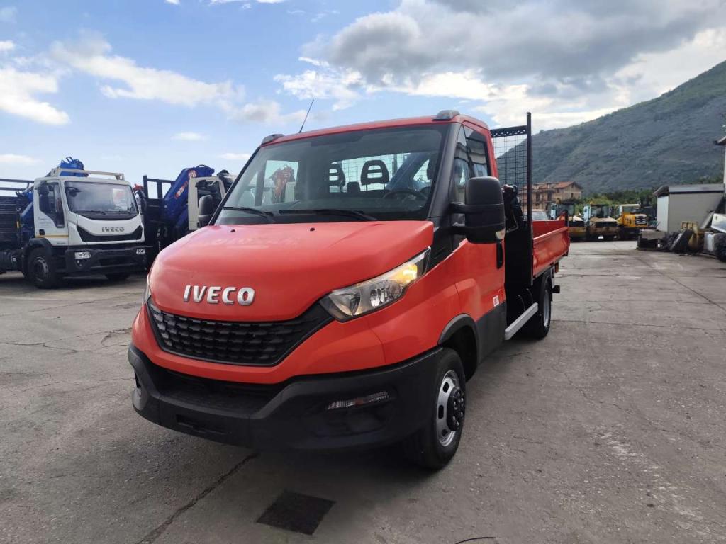 Iveco DAILY 35-140 Foto 12