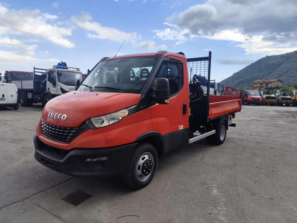 Iveco DAILY 35-140 Foto 13