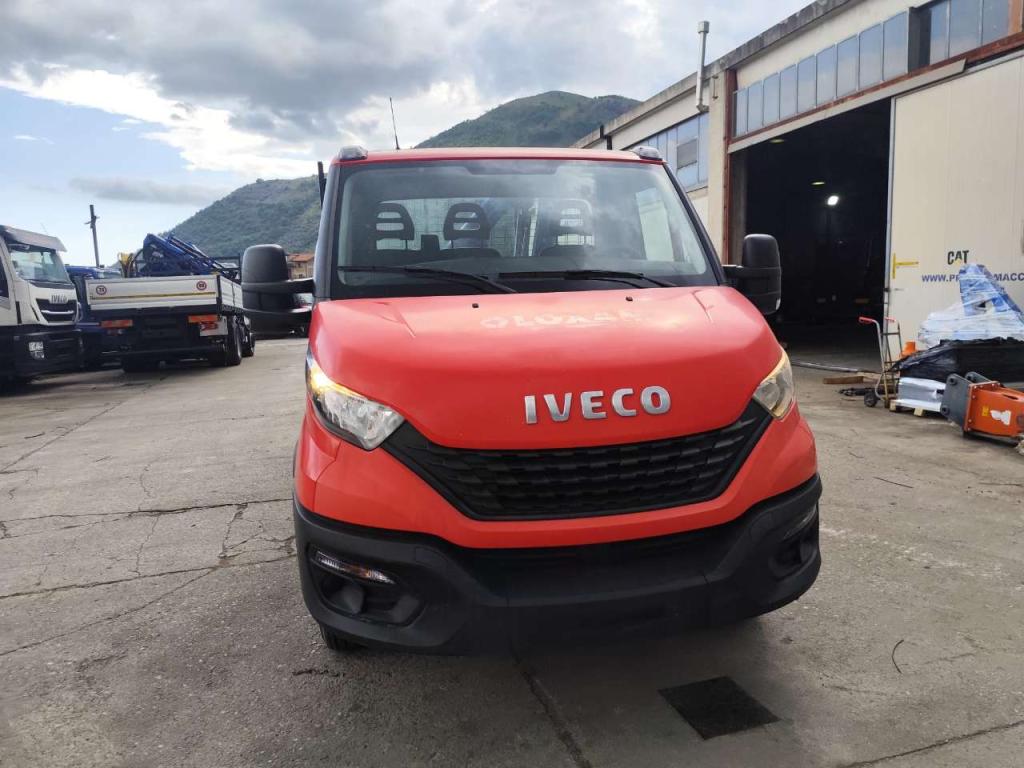 Iveco DAILY 35-140 Foto 16