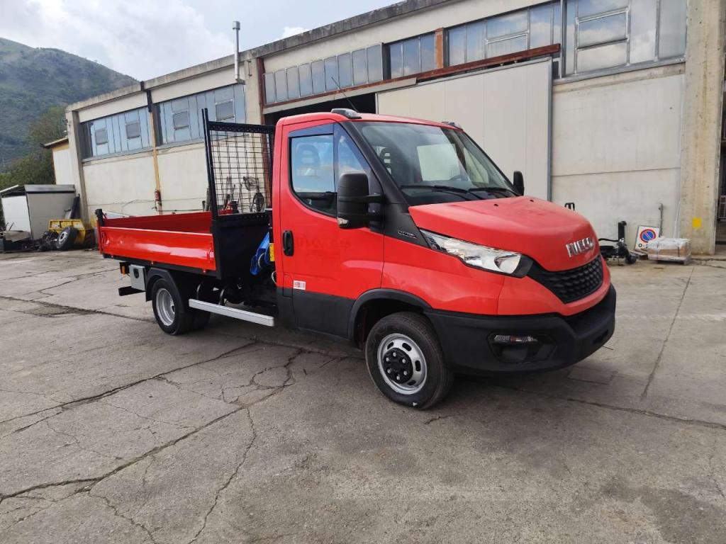 Iveco DAILY 35-140 Foto 3