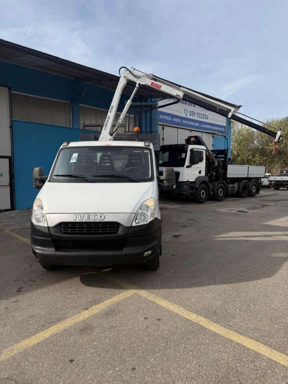 Iveco 35C13 Foto 4