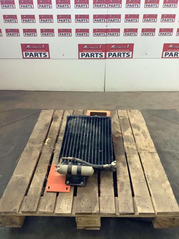 Radiador del aire acondicionado para Fiat Hitachi EX215 Foto 1