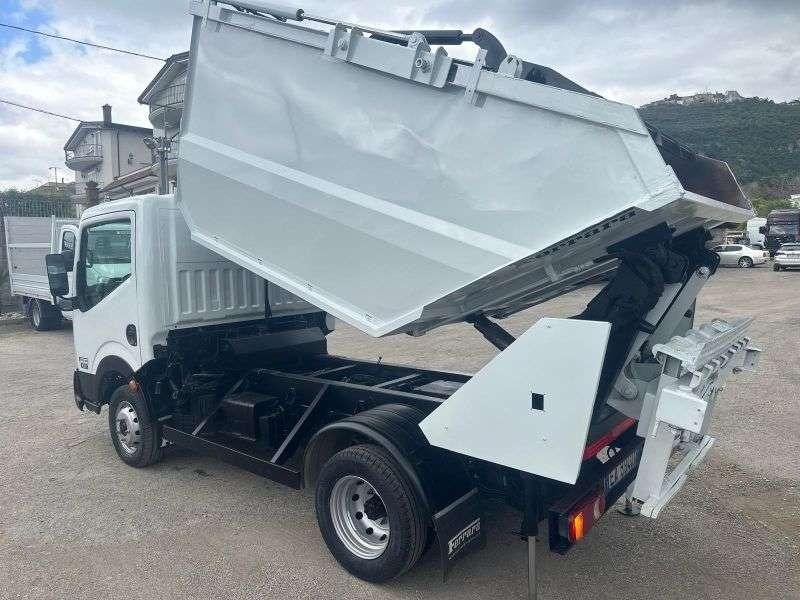Nissan cabstar 35-11 Foto 8