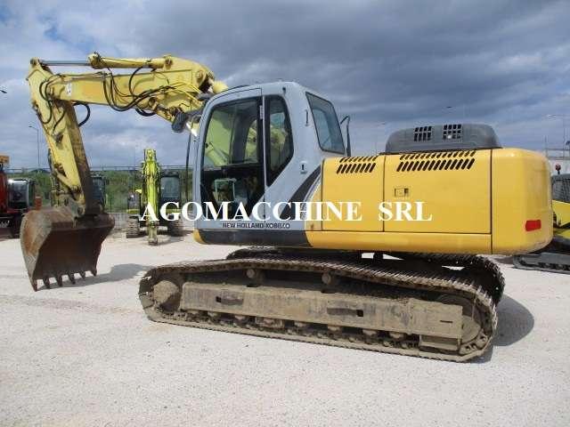 New Holland E215B Foto 4