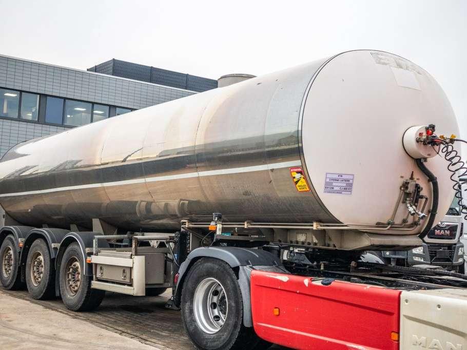 ETA CITERNE LAIT/MILCH/MILK 29000L Foto 2