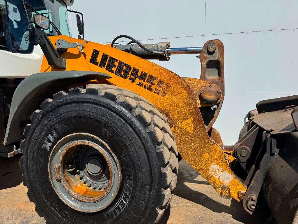 Liebherr L580 - German Machine / Joystick Controls Foto 18