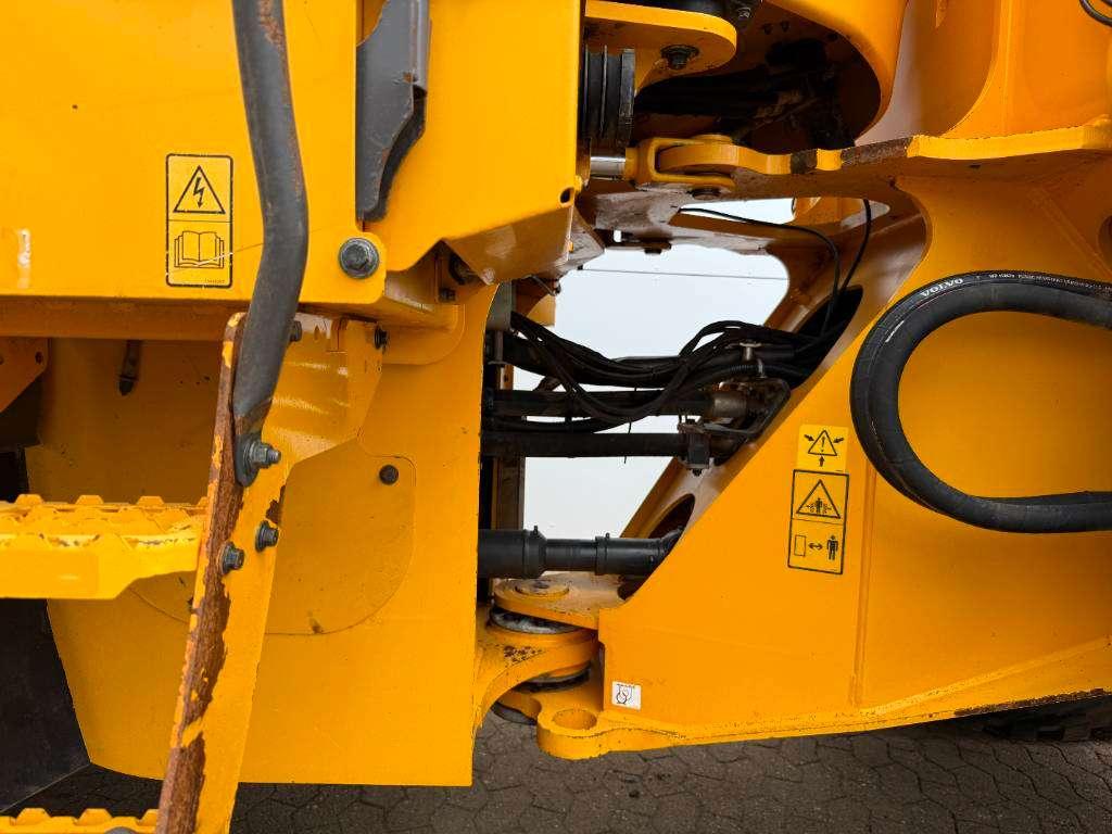 Volvo L110H - Weight System / Backup Camera Foto 21