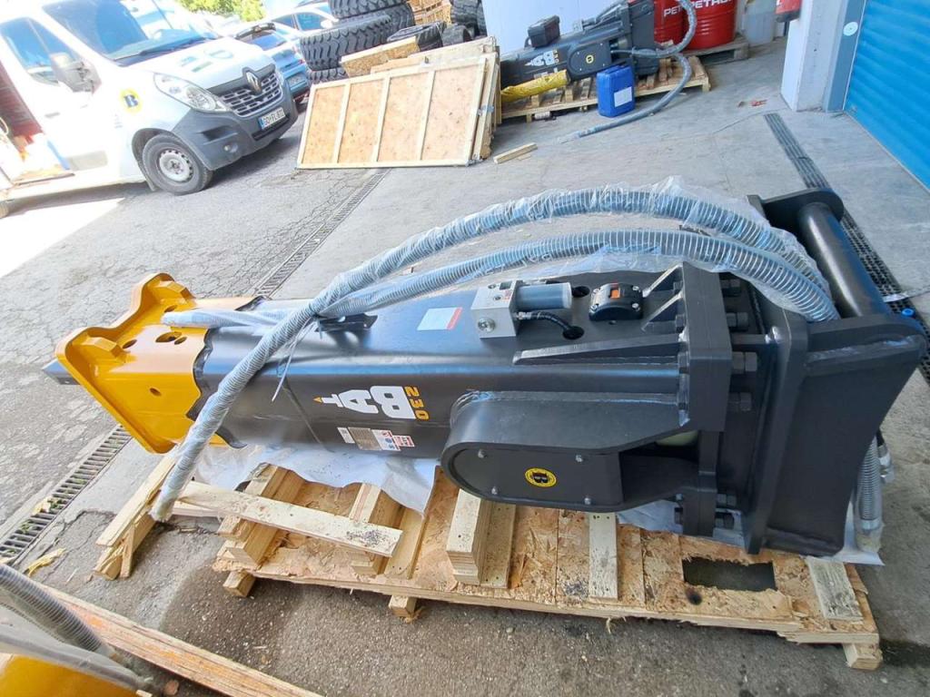 Other manufacturers BAT 230 Foto 4