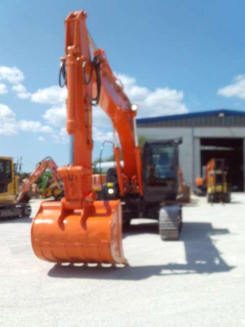 Hitachi ZX210LCN-3 Foto 2