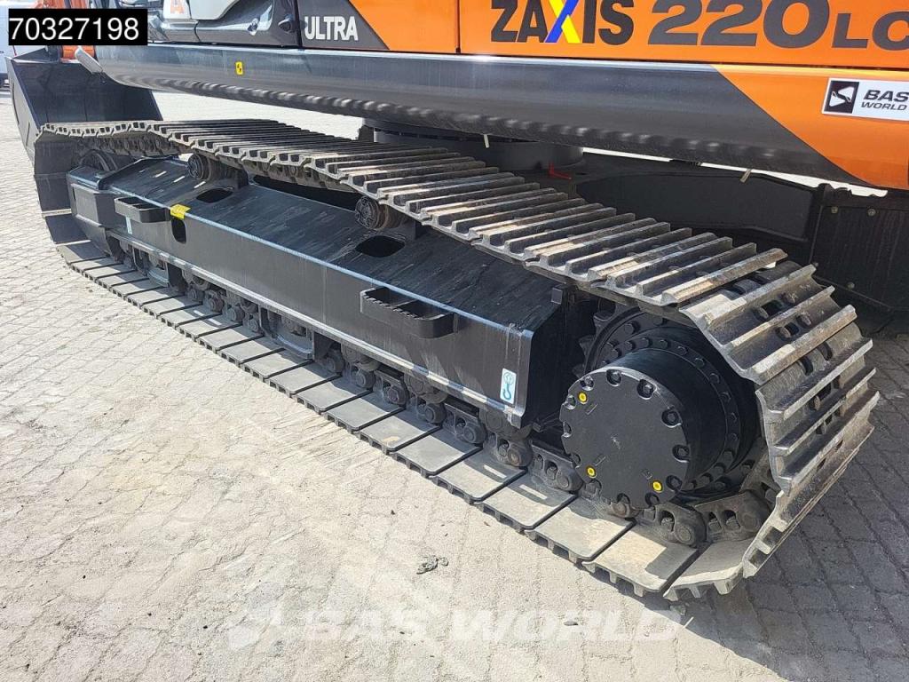 Hitachi ZX220 LC-5G ISUZU ENGINE Foto 27