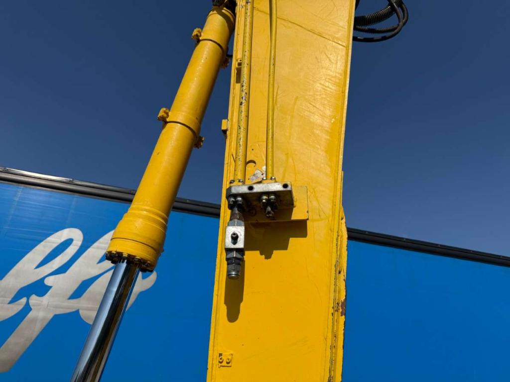 Komatsu PC210 NLC-11 Foto 11