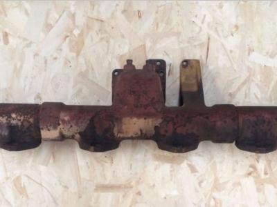 Colector de escape para Caterpillar 3412 vendida por CERVETTI TRACTOR Srl