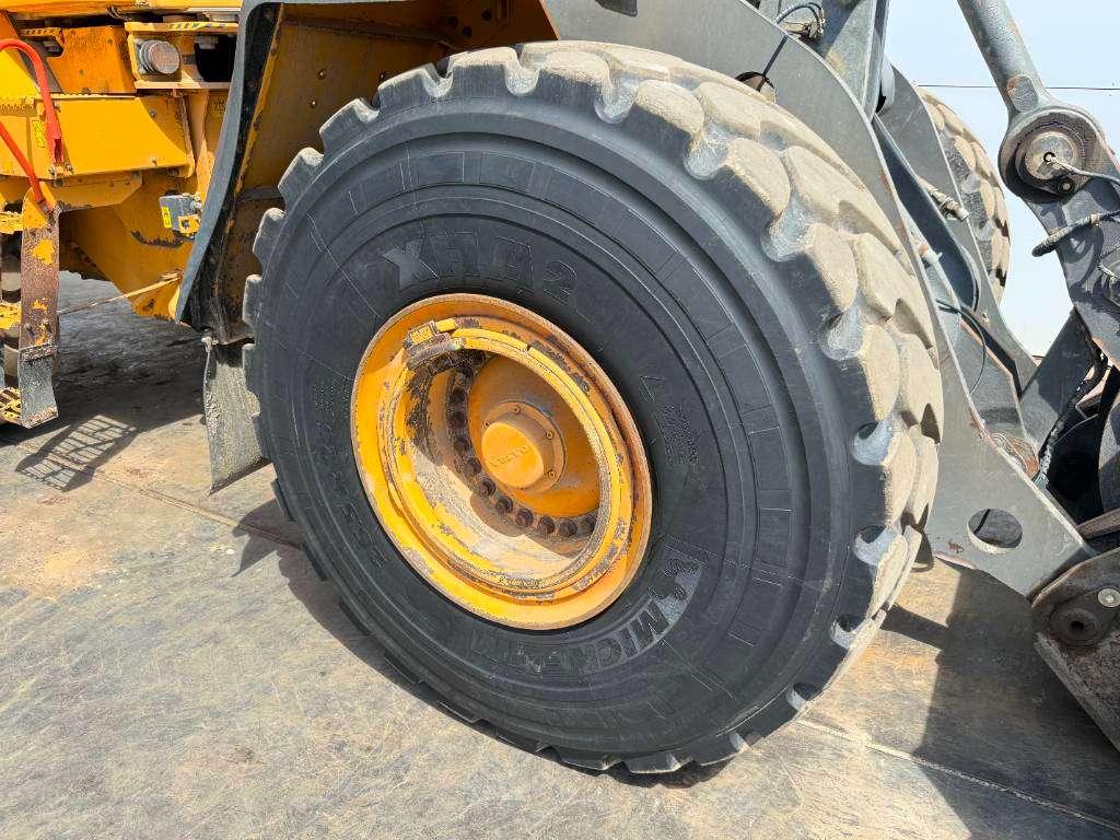 Volvo L150H - 3rd Function / Automatic Greasing Foto 24