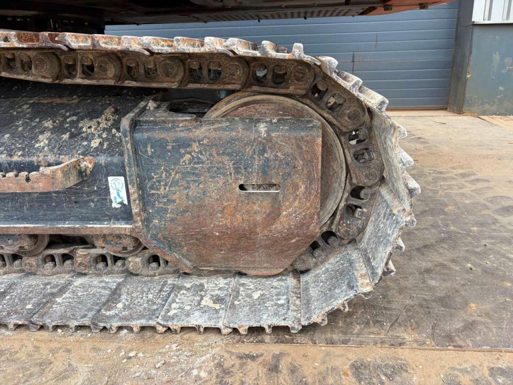Hitachi ZX210-6 Foto 15
