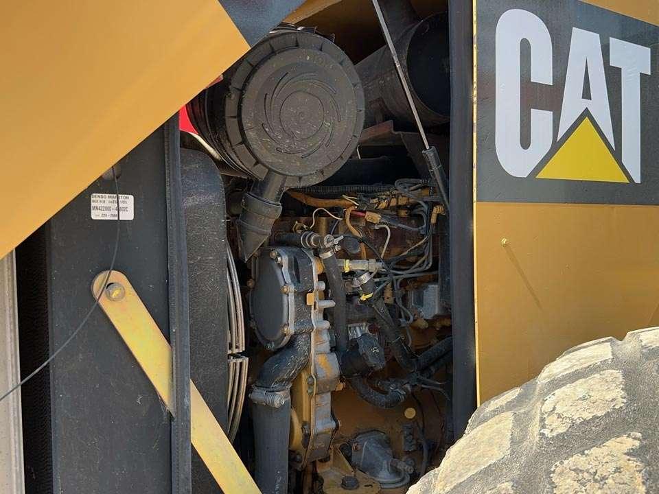 Caterpillar CS-533E Foto 11