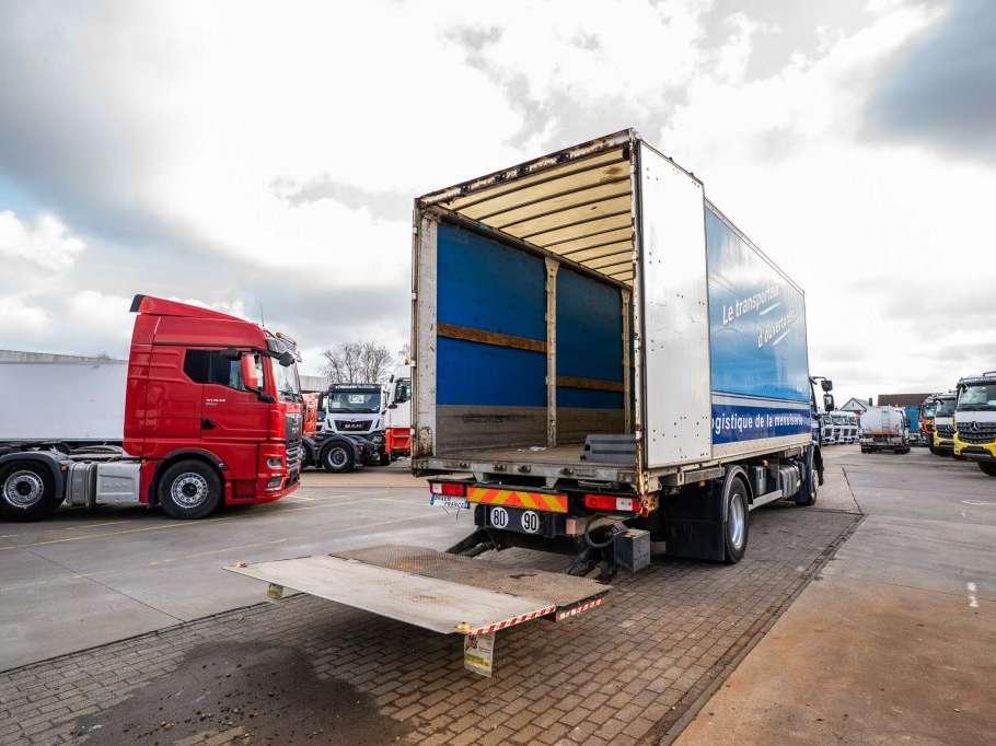 Renault PREMIUM 270 DXI +DHOLLANDIA Foto 10