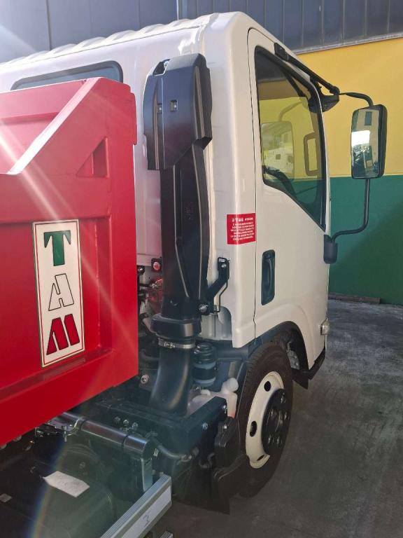 Isuzu M 29 Foto 10