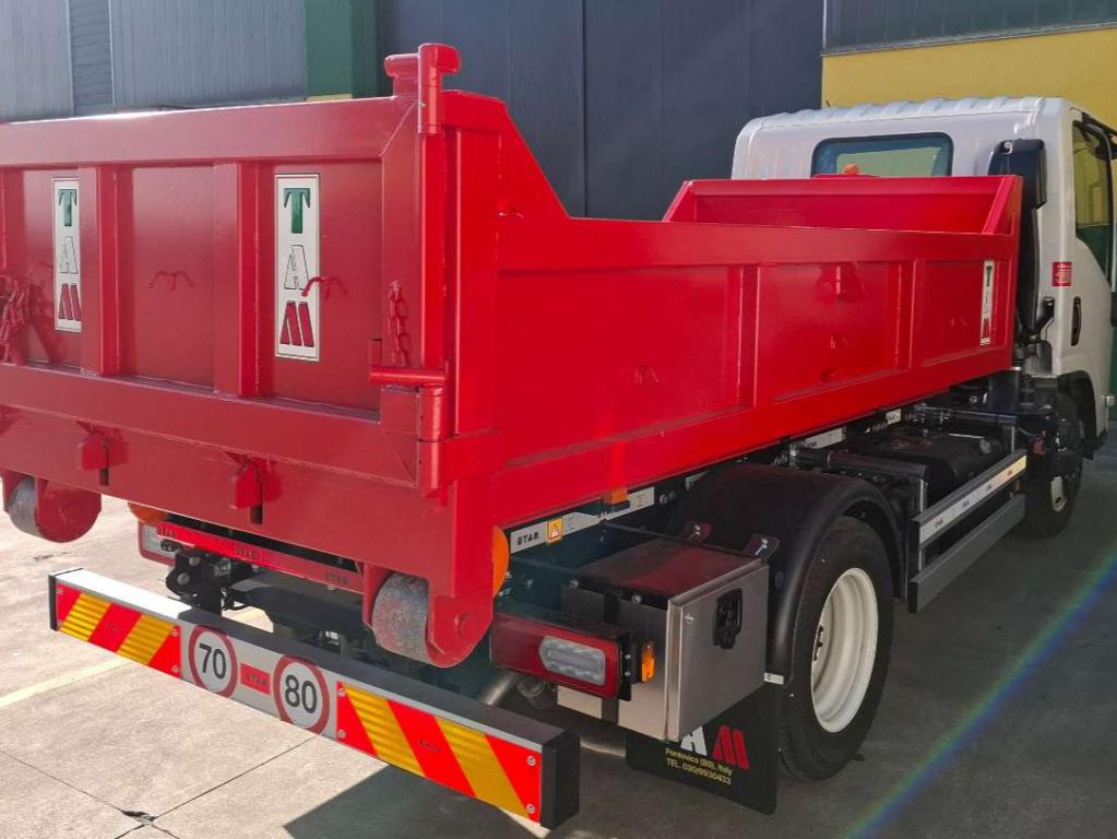 Isuzu M 29 Foto 9