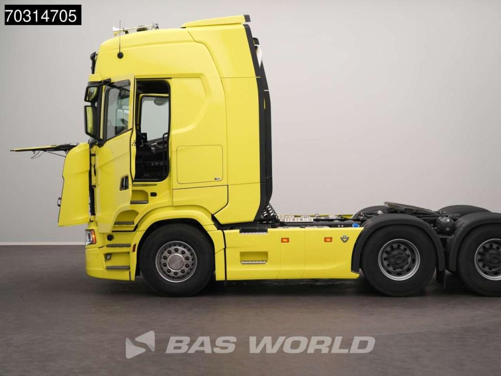 Scania S590 6X4 Full-Air Retarder 2xTanks Big-Axle Standklima Leder Navi Foto 10