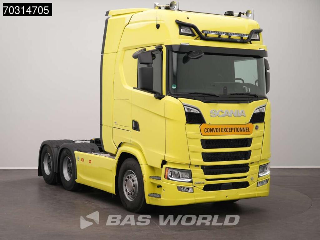 Scania S590 6X4 Full-Air Retarder 2xTanks Big-Axle Standklima Leder Navi Foto 3