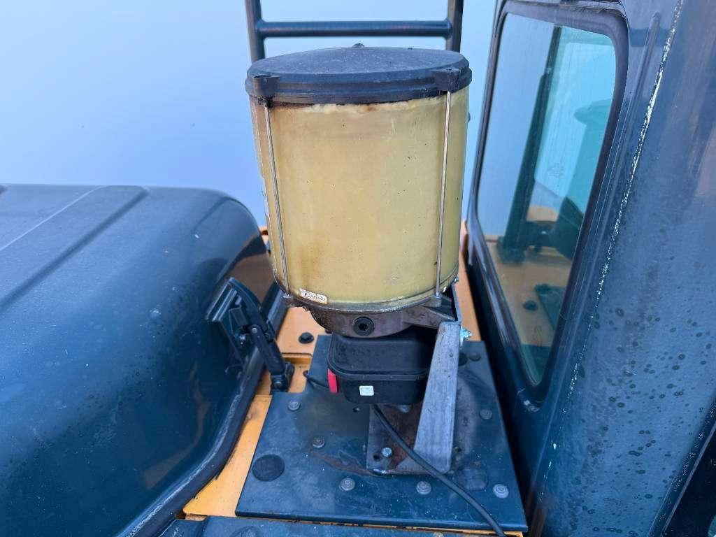 Hyundai HX220L - 360° Camera / Automatic Greasing Foto 29