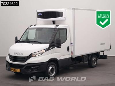 Iveco Daily 35S16 Automaat Koelwagen Vriezer Zijdeur Achterdeuren Carrier Xarios 5 Airco Camera Euro6 Bak vendida por BAS World B.V.