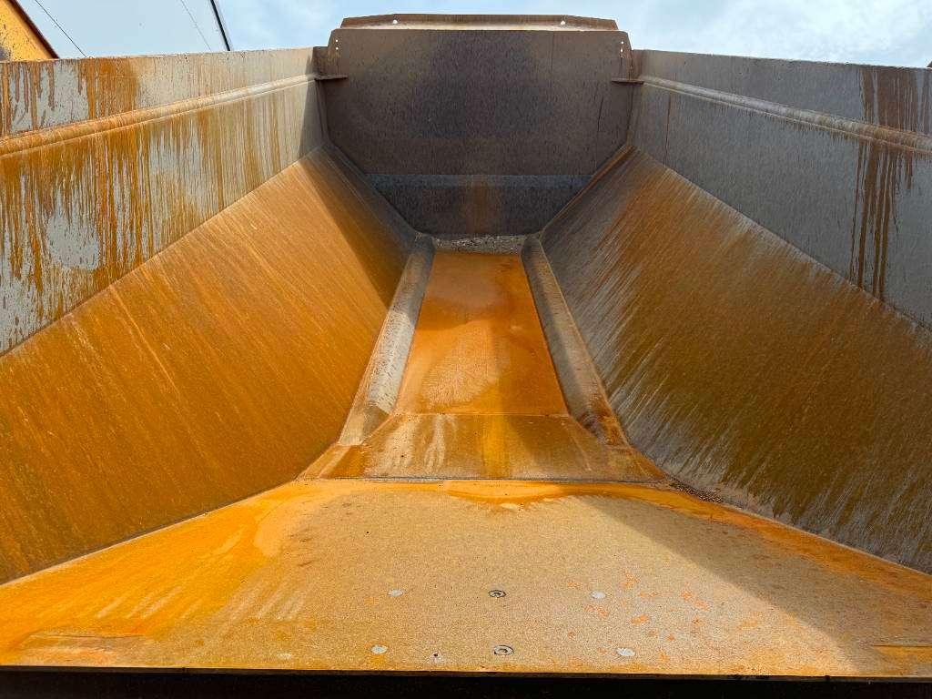 Volvo A30F - Body Heating / GERMAN Machine Foto 17