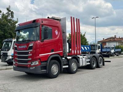 Scania R650 8x4 vendida por Massucco T. Srl