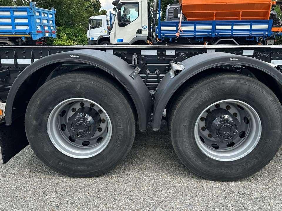 Scania R650 8x4 Foto 13