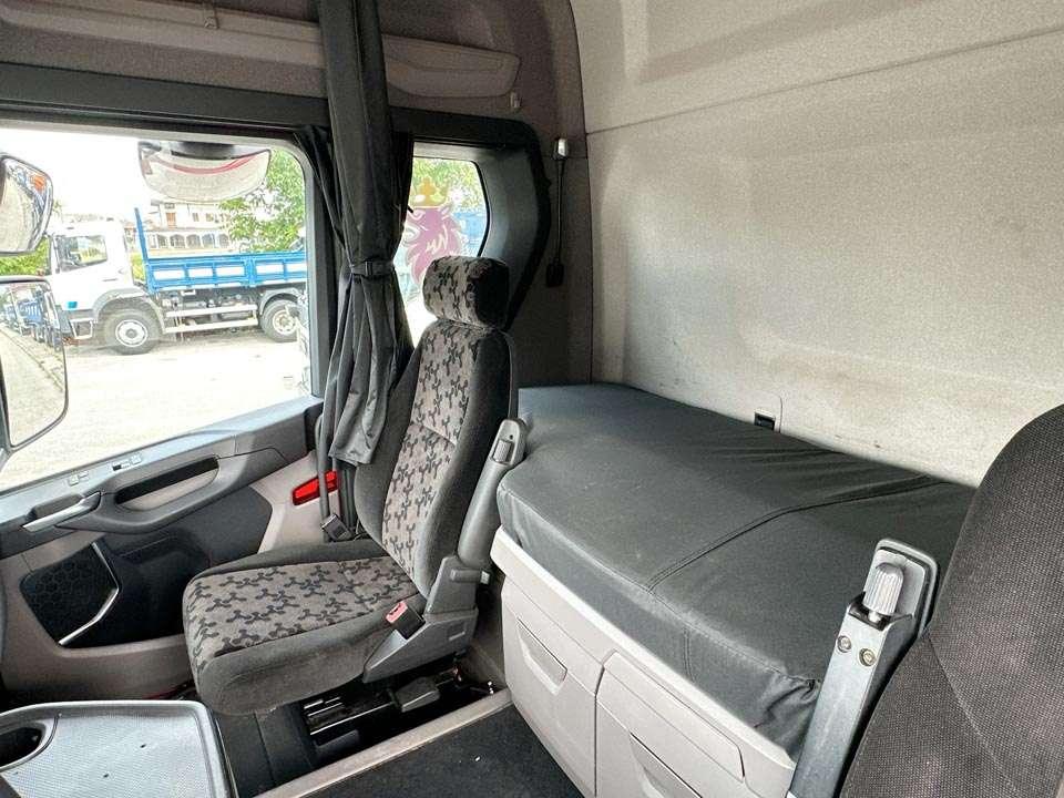 Scania R650 8x4 Foto 20
