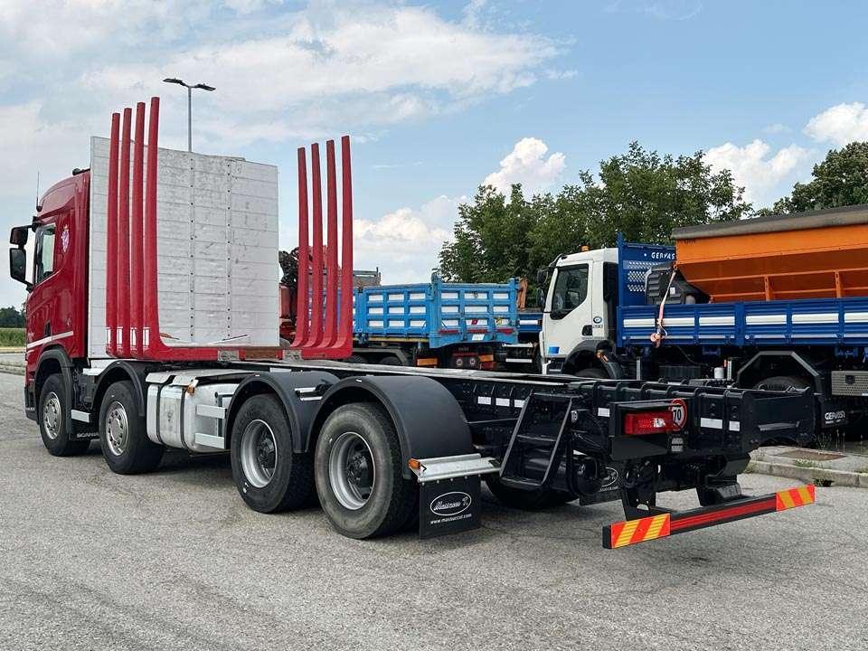 Scania R650 8x4 Foto 3